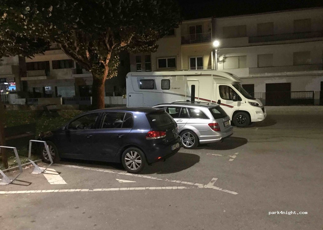 (6320-369) Sabugal - 3 Rua da Devesa — foto