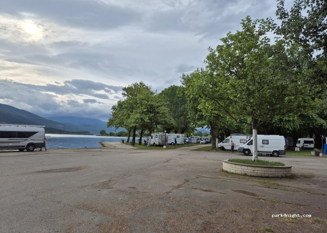 Camping LIMNOPOULA — foto 4