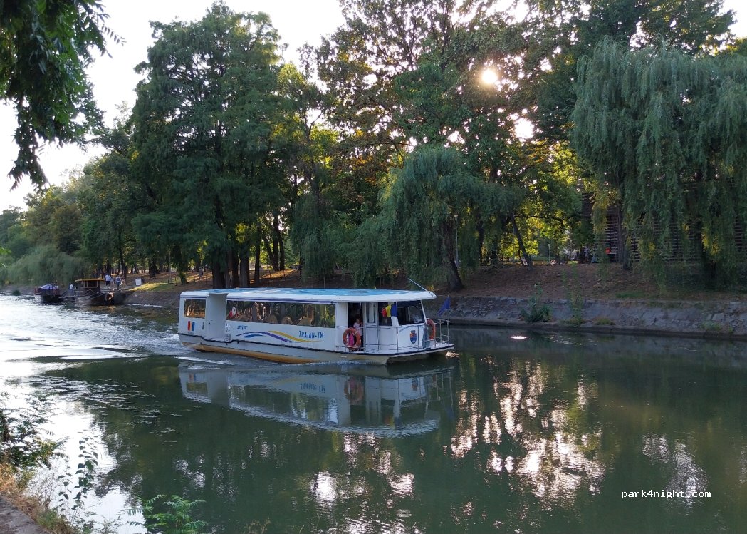 () Timișoara - Bulevardul Corneliu Coposu — foto 4