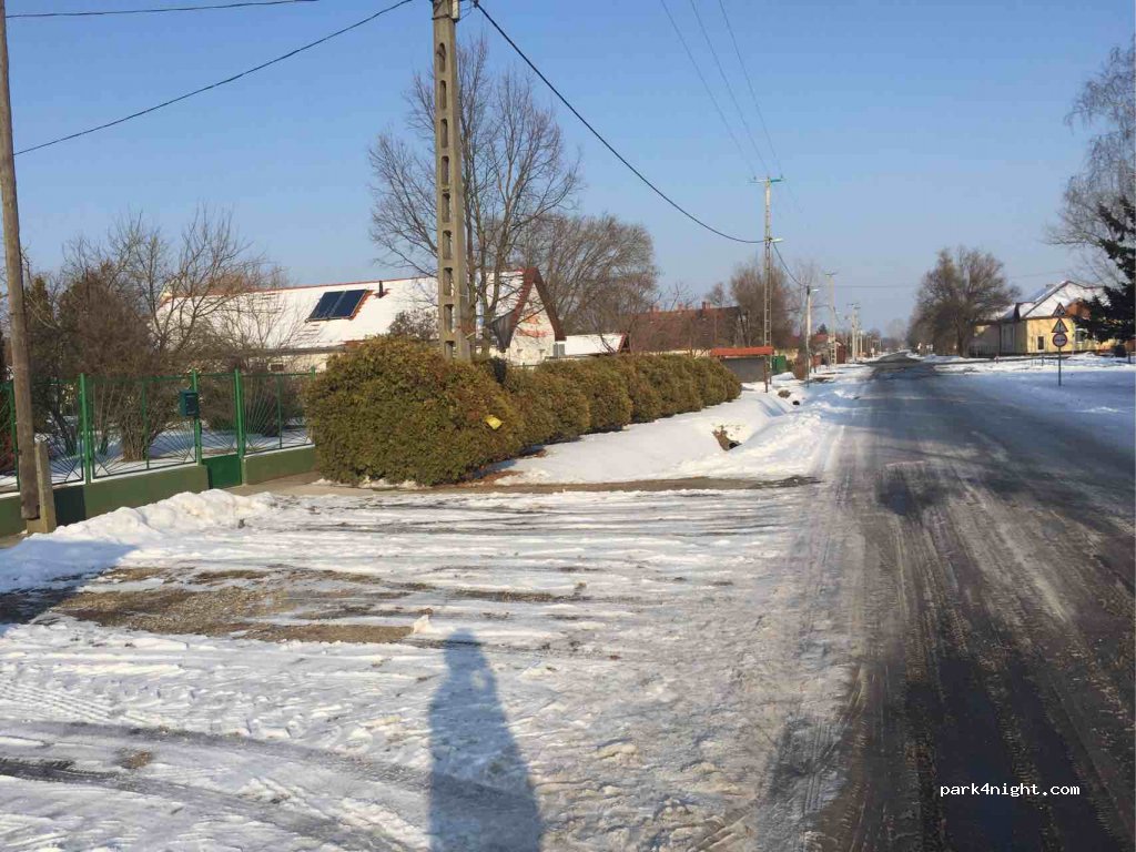 (6042) Fülöpháza - 6-8 Kossuth utca — foto 2