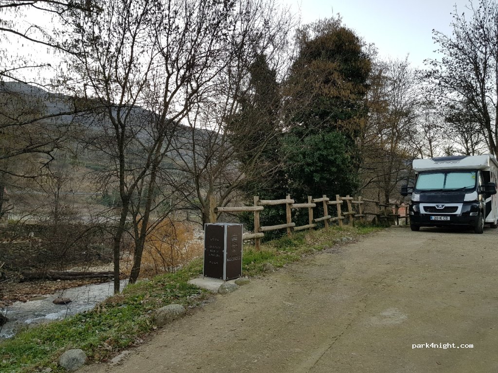(10613) Navaconcejo - 39 Avenida del Pilar — foto 4
