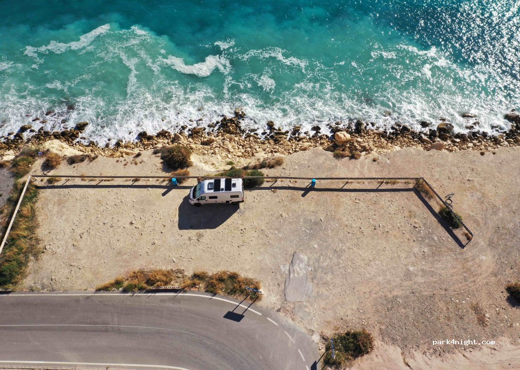 (03016) Alicante - 584 Avenida de Villajoyosa — foto 2