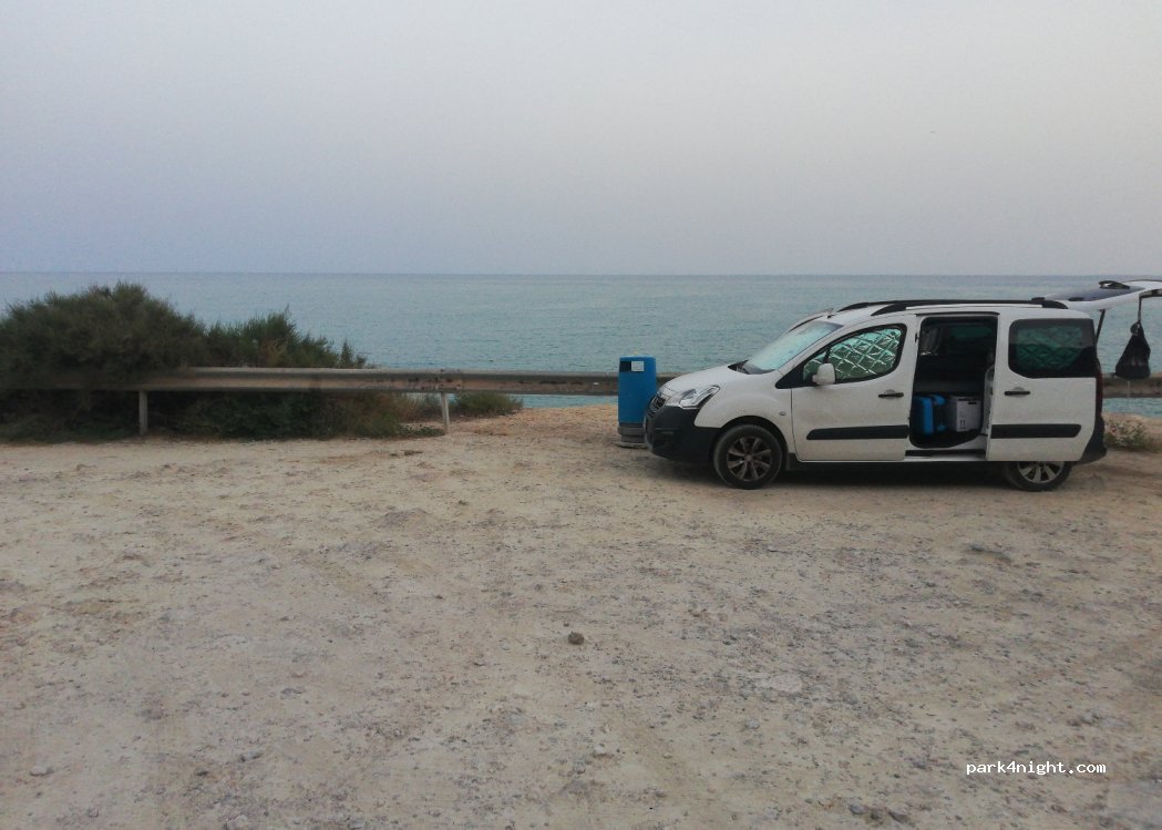 (03016) Alicante - 584 Avenida de Villajoyosa — foto 3