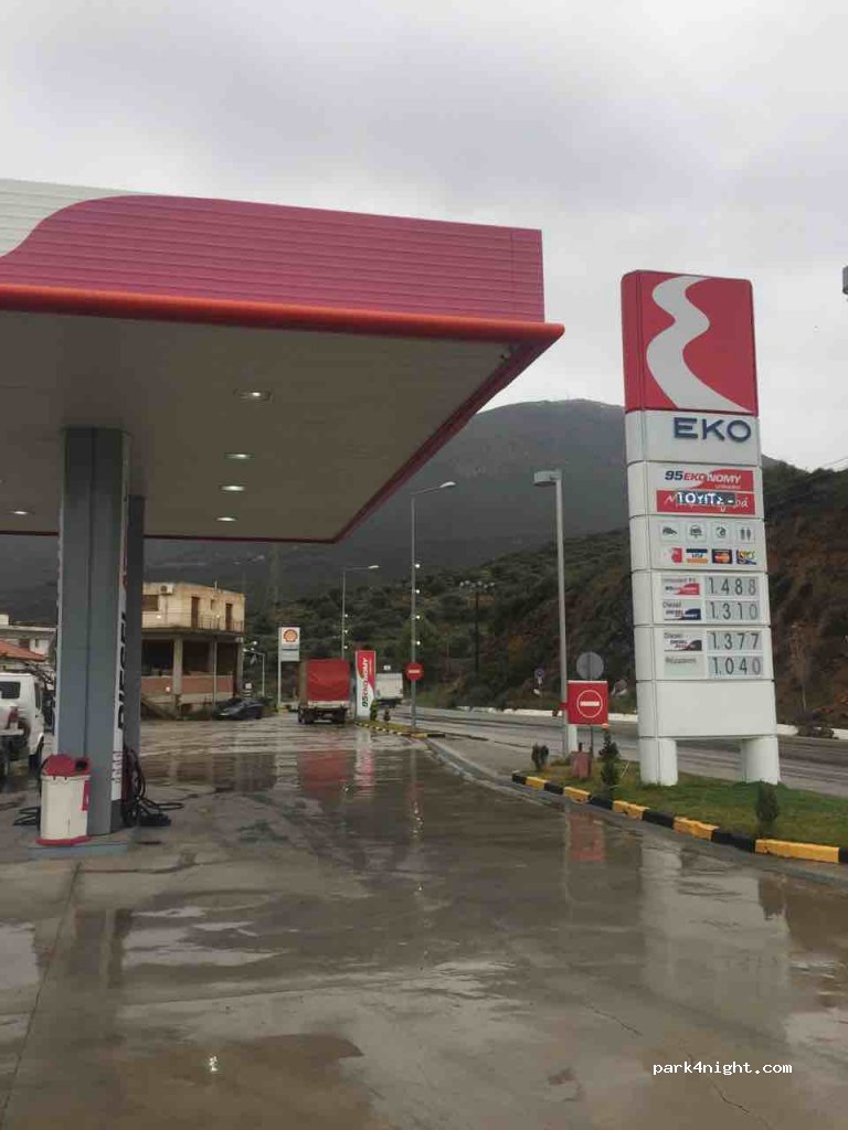 (330 58) Eratini - Ethniki Odos Antirriou Iteas — foto 2