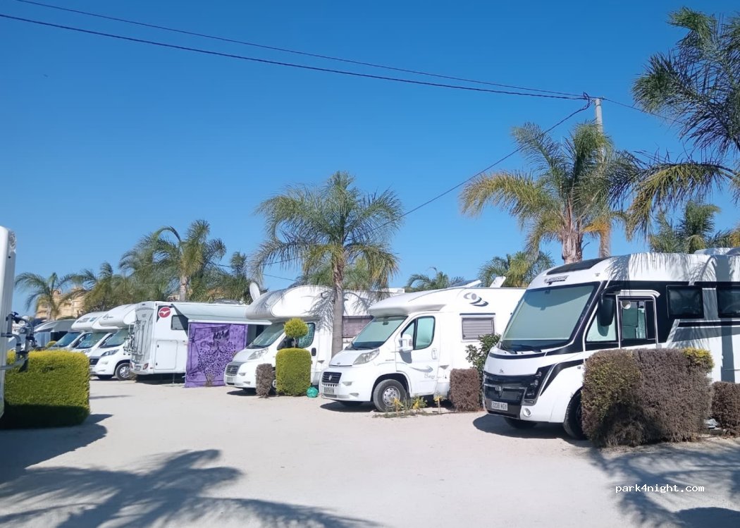 Xeraco Campers - Area De Autocaravanas — foto 2
