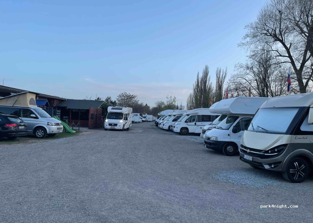 Praguecamp — foto 4
