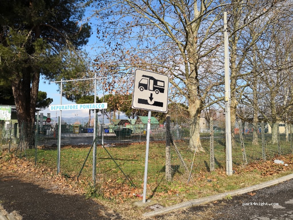 (56038) Ponsacco - 26 Viale Europa — foto