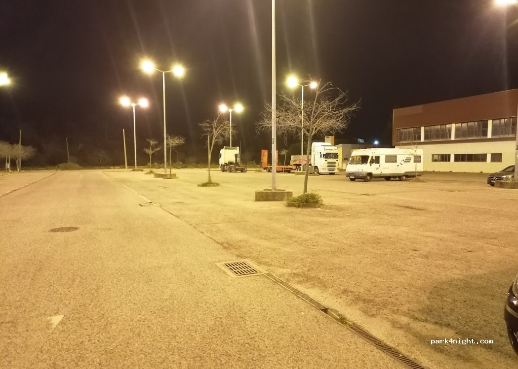 (8500) Portimão - Estrada do Bom Retiro — foto 2