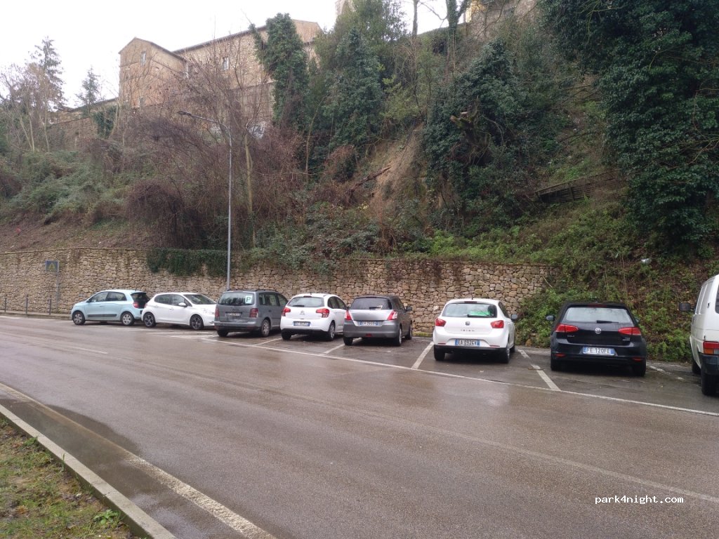 (06126) Perugia - 47 Via Tancredi Ripa di Meana — foto 2