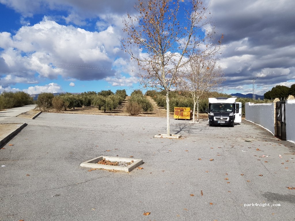 (18328) Pinos Puente - Unnamed Road — foto 3