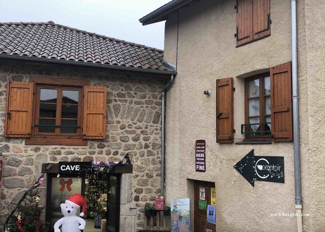(42440) Les Salles - 1 Rue du 19 Mars — foto 5