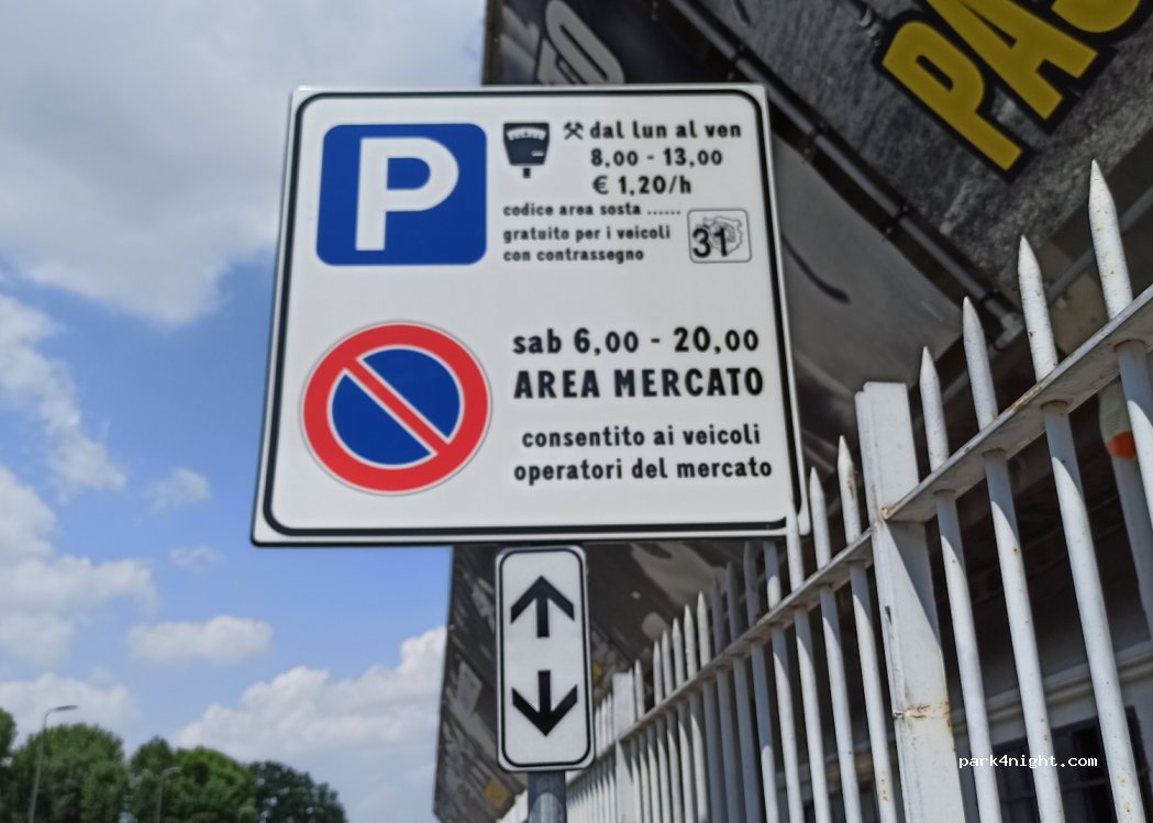 (20133) Milano - 8 Via Carlo Valvassori Peroni — foto