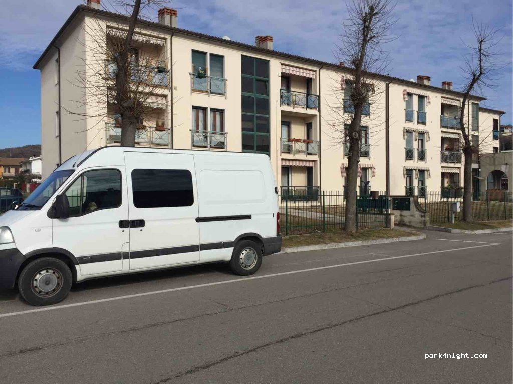 (37039) Tregnago - 2A Via Fabbrica — foto