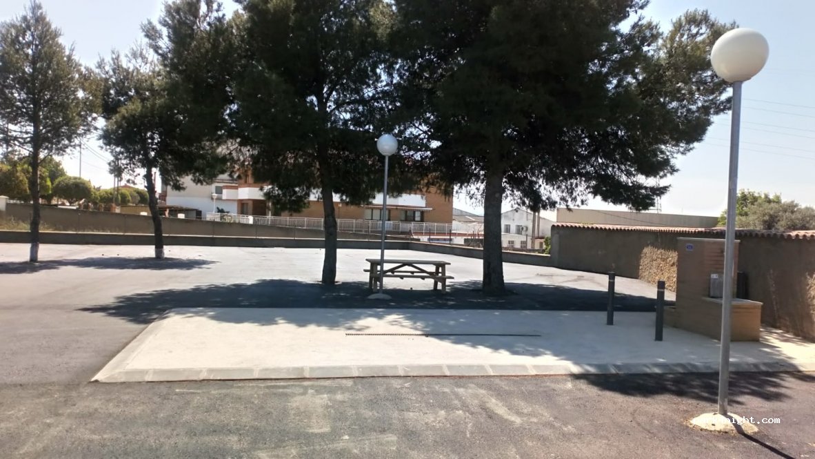 (50700) Caspe - Av. Maella, 26 — foto