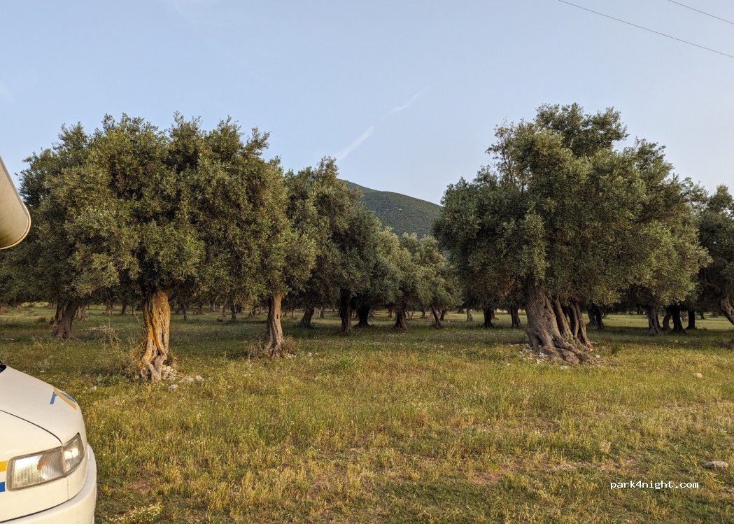 (370 08)  - Unnamed Road — foto 4