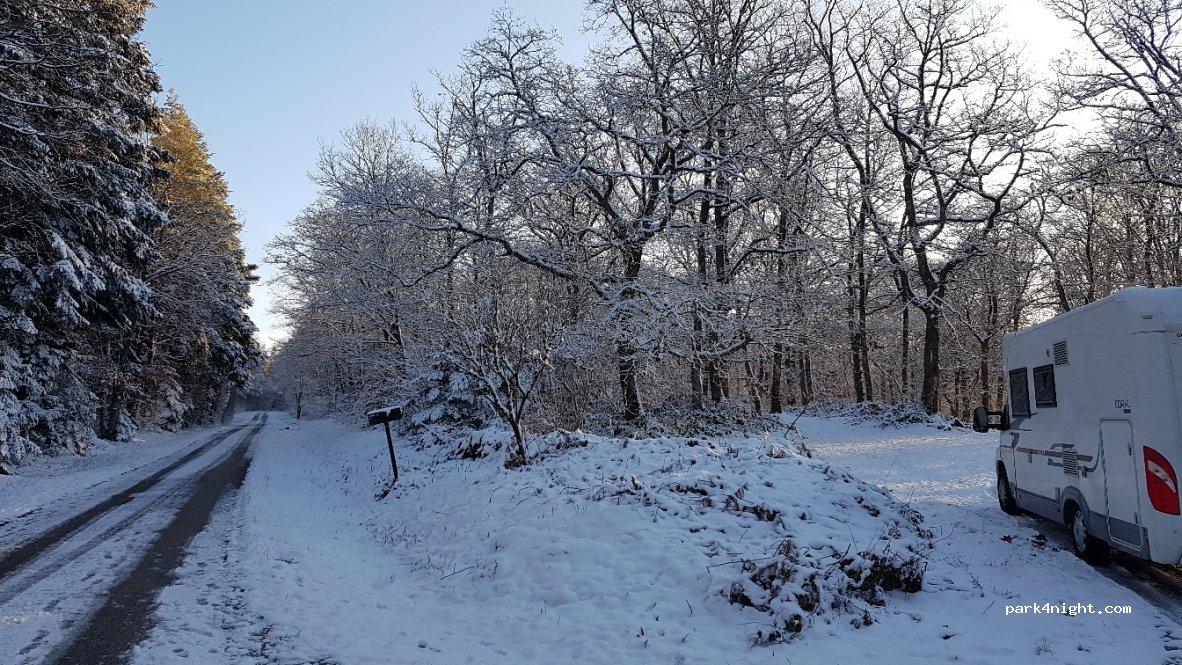 (39290) Moissey - Unnamed Road — foto