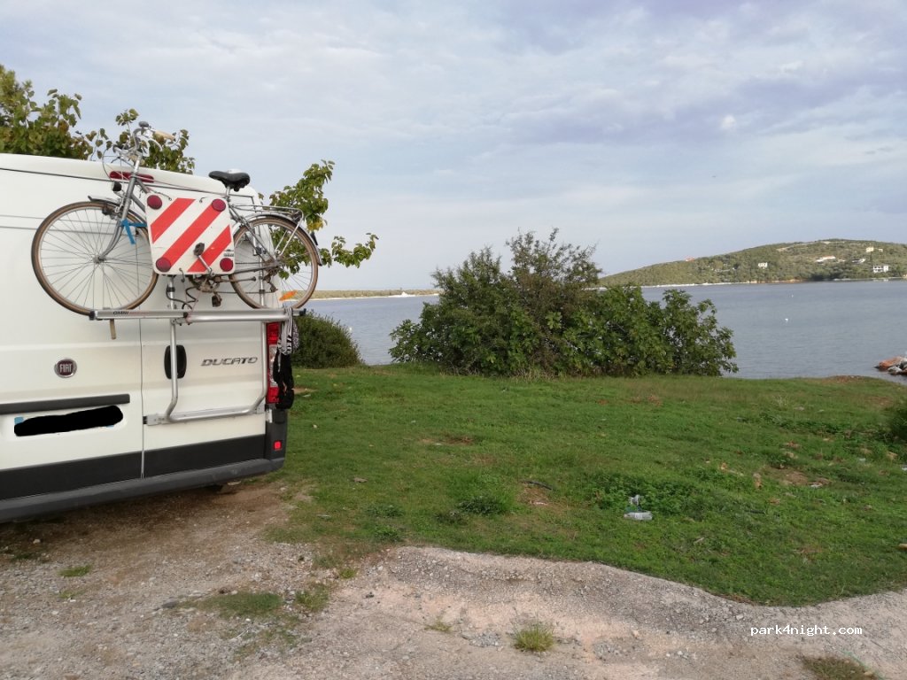 (370 08) Amaliapoli - Unnamed Road — foto 2