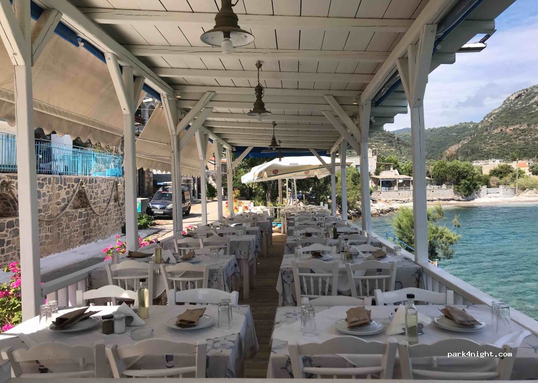 (23062) Karavostasi / Itilo - Route de Kalamata vers Areopoli — foto 2
