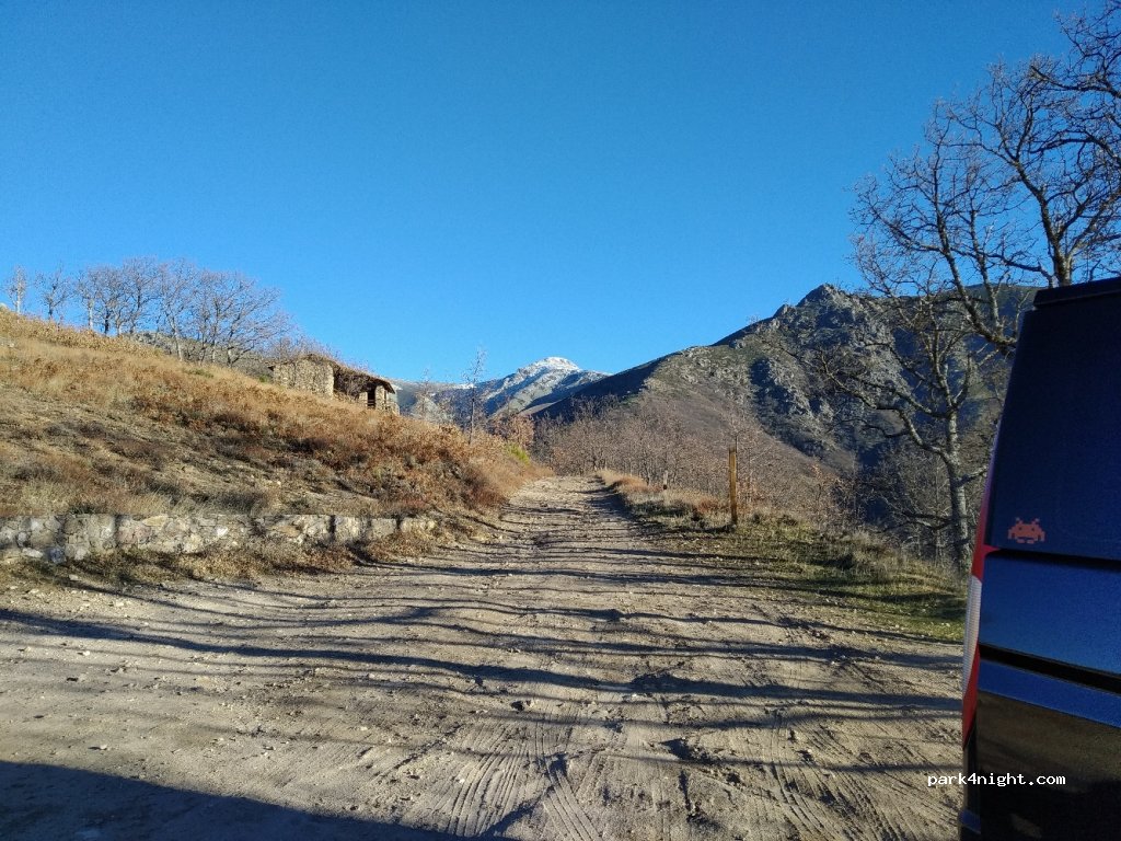 (10611) Tornavacas - — foto