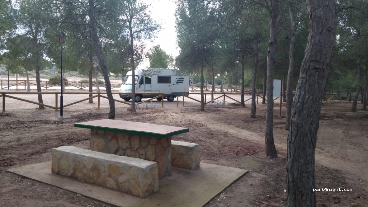 Área recreativa El Plano — foto 3