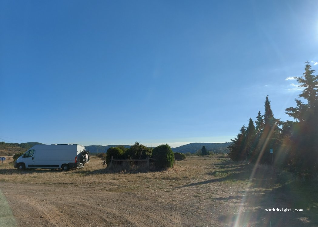 (34210) La Livinière - D182 — foto 3