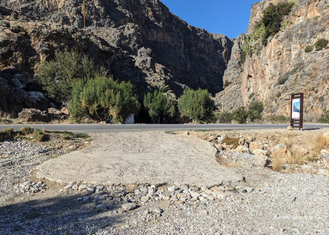 (720 59)  - Unnamed Road — foto