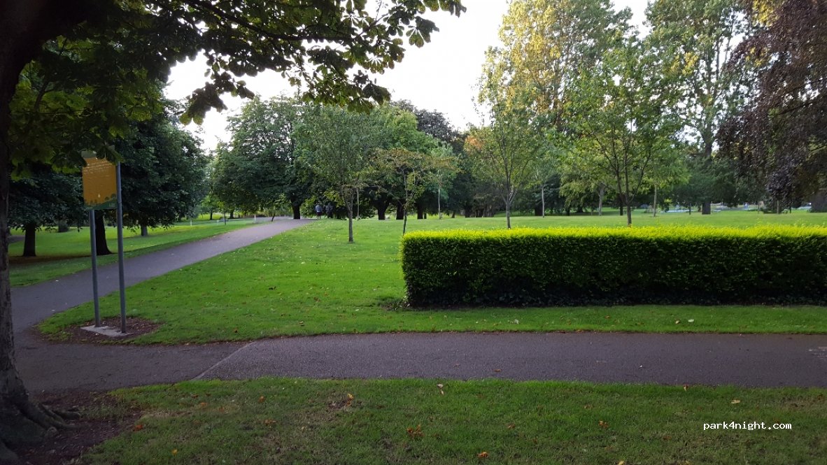 (D09 P5Y4)  - 136 Botanic Avenue — foto