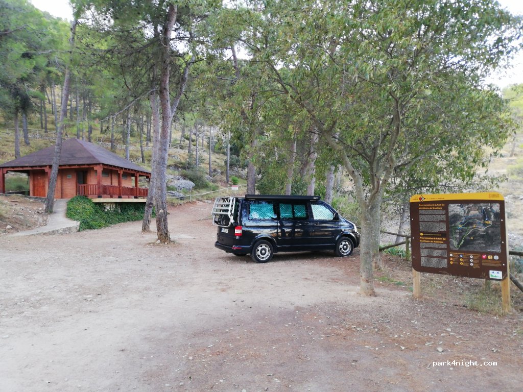 (03837) Agres - Unnamed Road — foto 2
