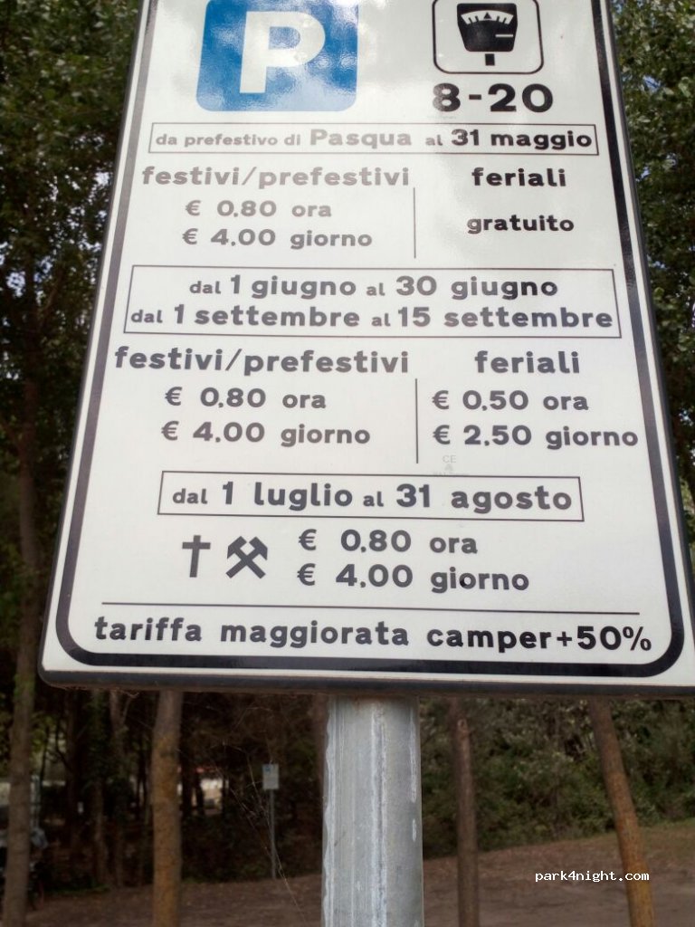 (44029) COMACCHIO Lido di Spina - Via N. Pisano — foto