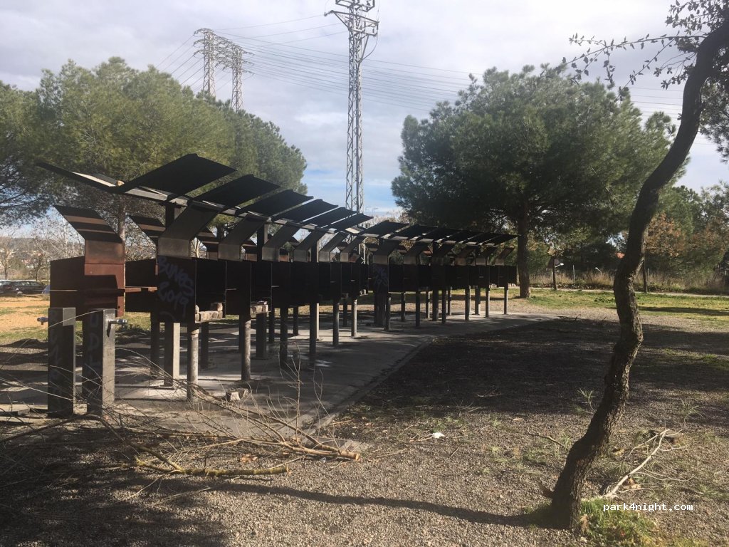 (08760) Martorell - Plaça 19 — foto