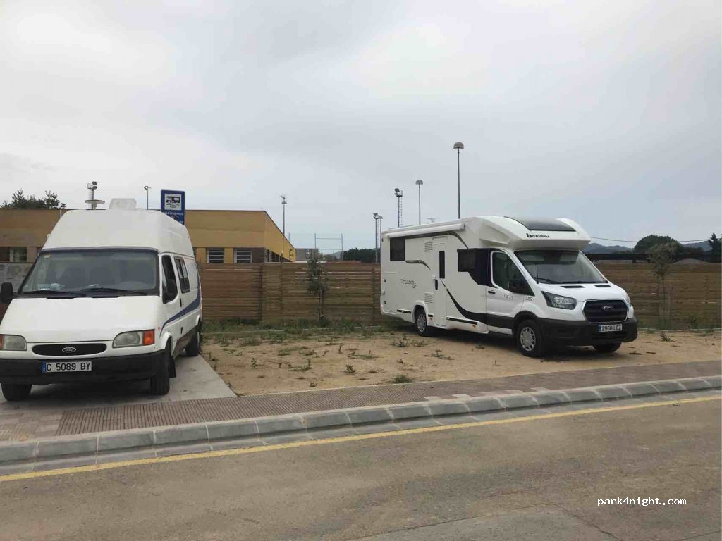 (17240) Llagostera - 6179 Carrer Rafael Mas Ripoll — foto