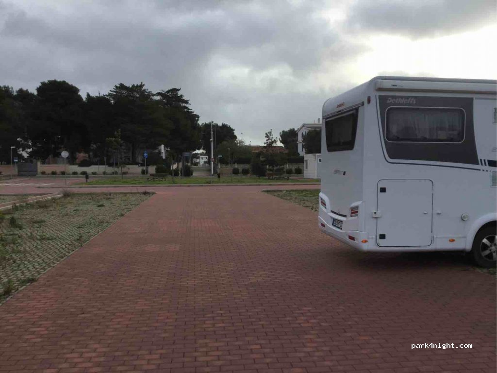 (74020) Campomarino - 42 Via Per Maruggio — foto 2