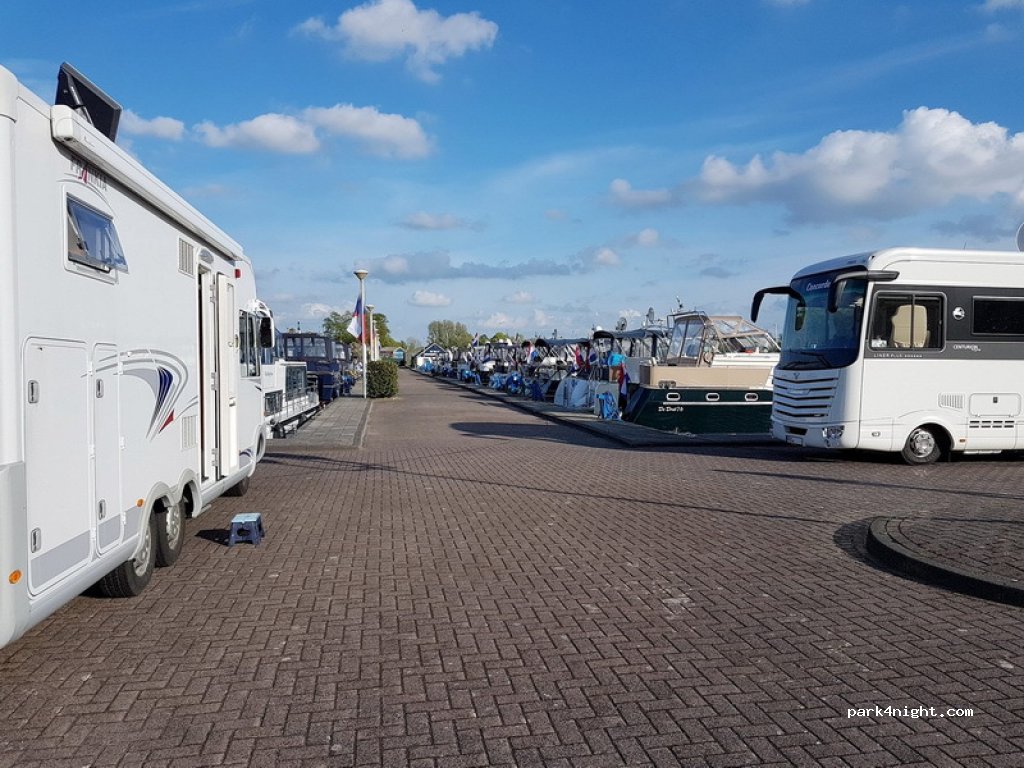 (9204 WX) Drachten - 8 Buitenstvallaat — foto 2