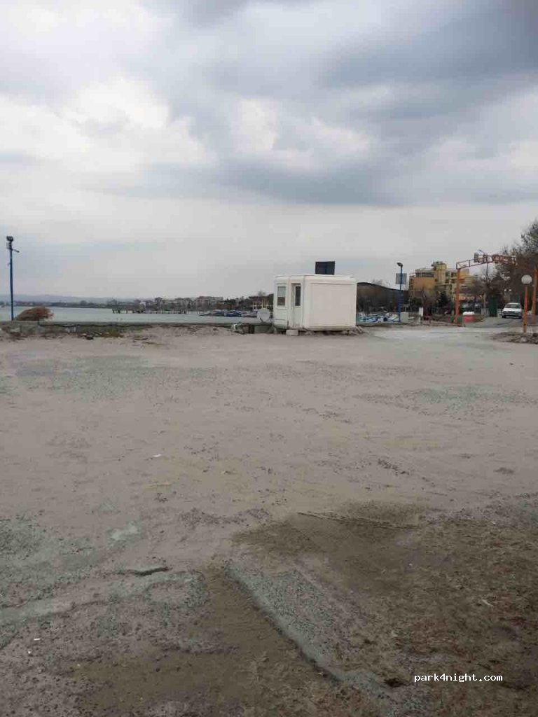 (8200) Pomorie - 28 Boulevard P.K. Javorov — foto