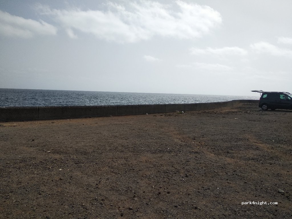 (38111) Santa Cruz de Tenerife - 48I Urbanizacion de Añaza — foto