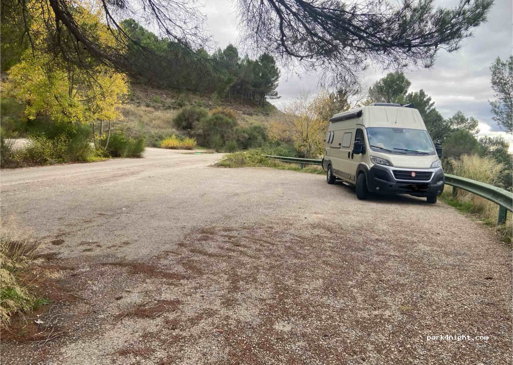 (16002) Cuenca - 27 Paseo del Jucar — foto