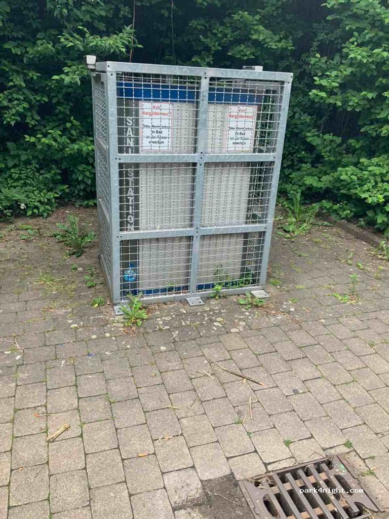 (66663) Merzig - 3 Saarwiesenring — foto