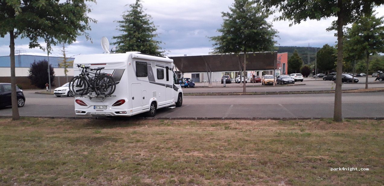 (66663) Merzig - 3 Saarwiesenring — foto 2