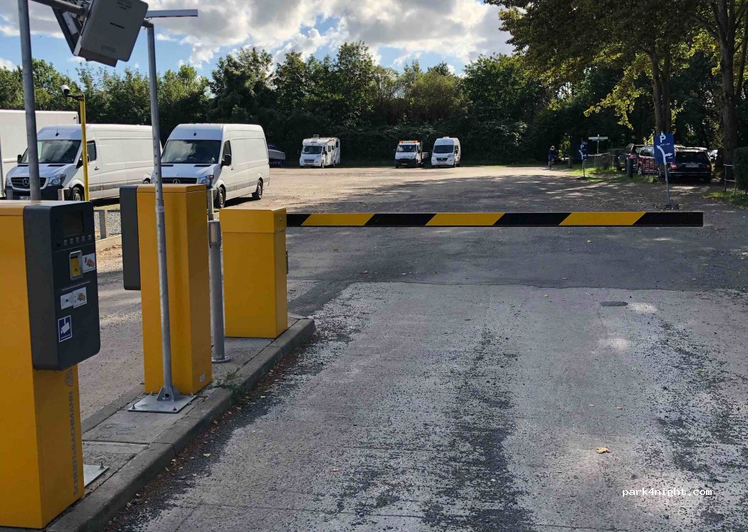 Parkplatz P1 Zentrum Binz — foto