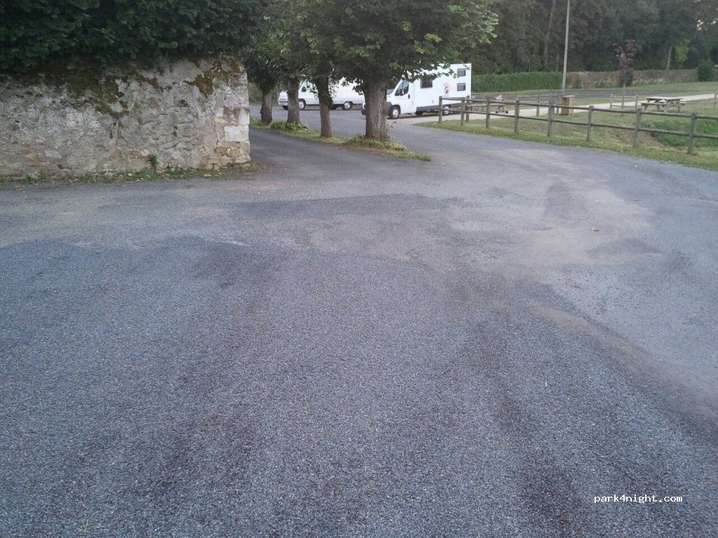 (49250) Saint-Rémy-la-Varenne - 12 Rue Saint-Aubin — foto