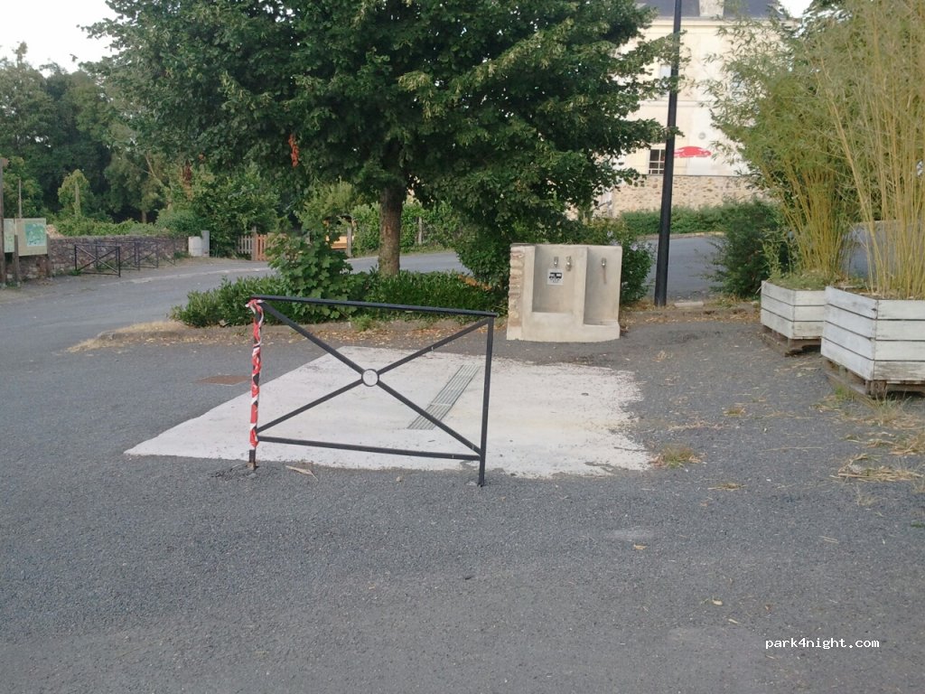 (49250) Saint-Rémy-la-Varenne - 12 Rue Saint-Aubin — foto 2