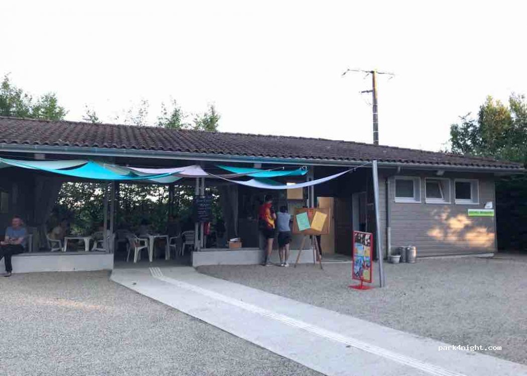 camping du lac damazan lot et garonne — foto 2