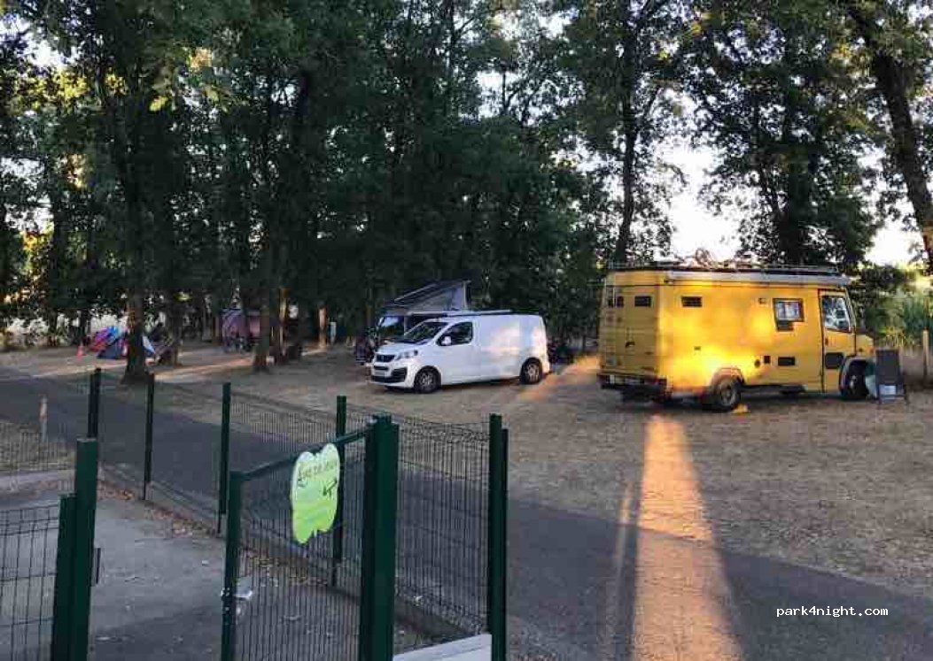 camping du lac damazan lot et garonne — foto 3
