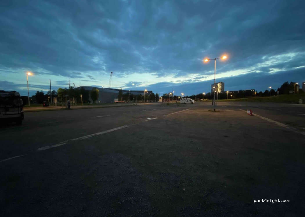 (G3 8RS)  - 100 Pointhouse Road — foto