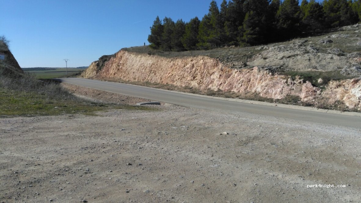 (16452) Uclés - 14 Carretera Rozalen del Monte — foto