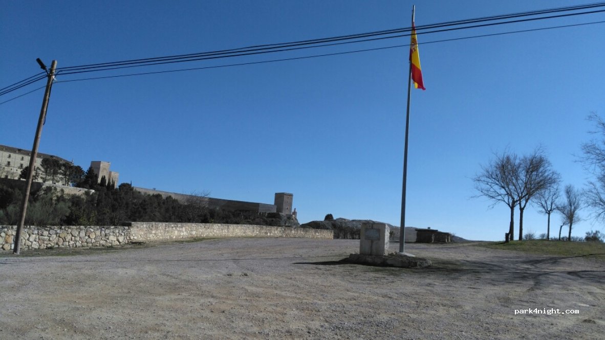 (16452) Uclés - 14 Carretera Rozalen del Monte — foto 2