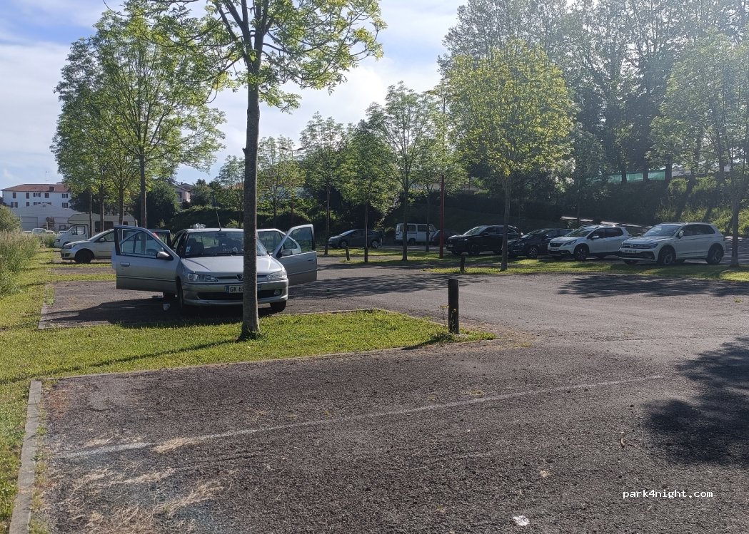 (64120) Saint-Palais - Unnamed Road — foto 3