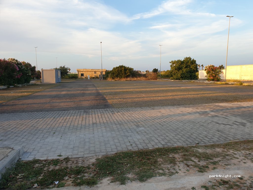 (73100) Casalabate - 1 Via Pesce Scalare — foto