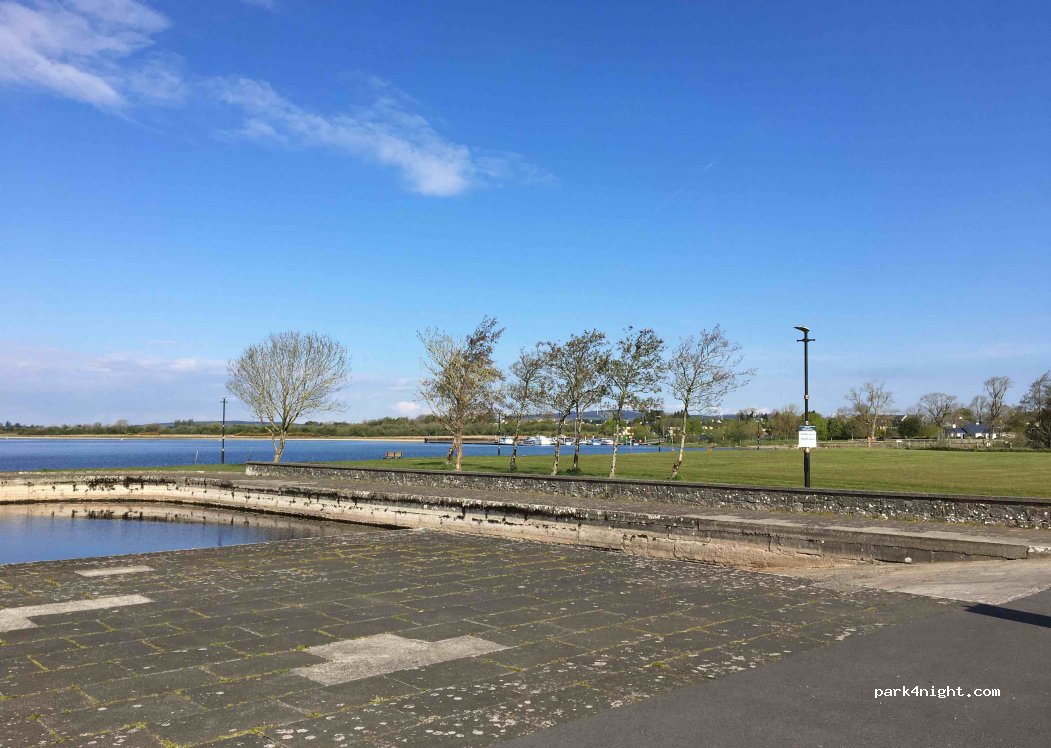 () Lanesborough - Main Street — foto 2