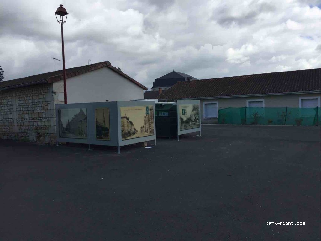 (86120) Les Trois-Moutiers - 4 Rue du Lavoir — foto 3
